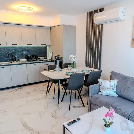 Sea View Luxury Apartments- Golden Sunset Luxury *